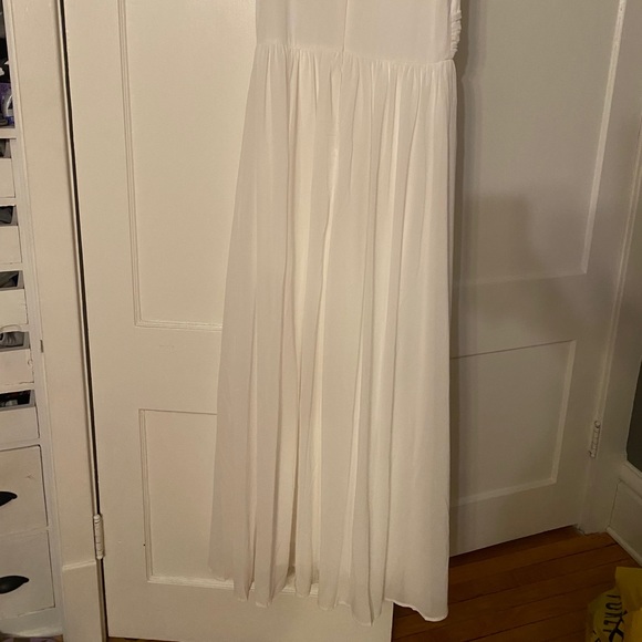 NWT FASHION NOVA White XL long dress - Picture 2 of 3